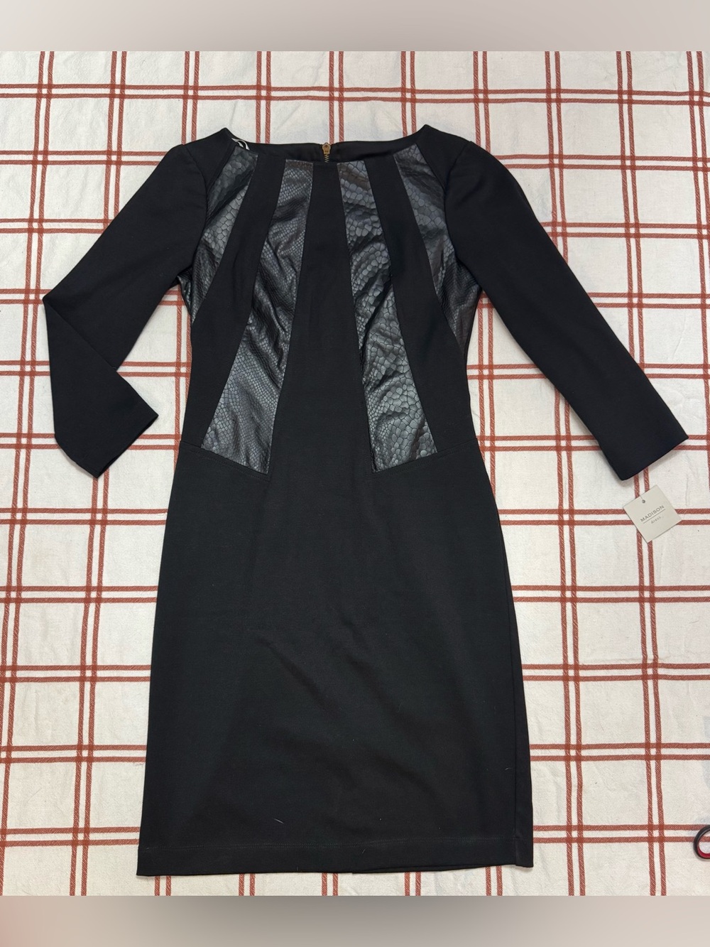 NWT Madison Black Sheath Dress Inlay Snake Print Panels 3/4 Sleeve Cocktail Sz 4